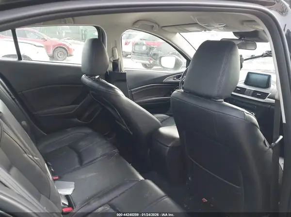 3MZBN1V3XJM199430 2018 MAZDA 3 - Image 8