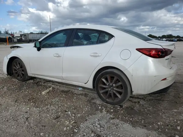 3MZBN1V3XJM204187 2018 MAZDA 3 - Image 2