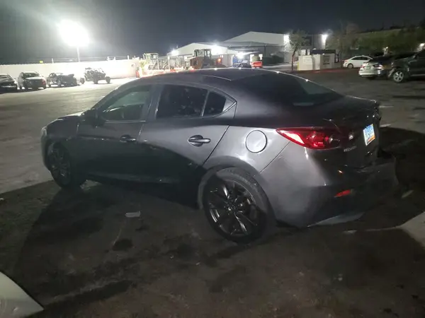 3MZBN1V3XJM216470 2018 MAZDA 3 - Image 2