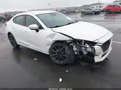 3MZBN1V3XJM228554 2018 MAZDA 3