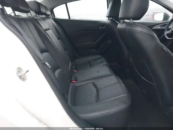 3MZBN1V3XJM228554 2018 MAZDA 3 - Image 8