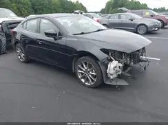 3MZBN1V3XJM244110 2018 MAZDA 3