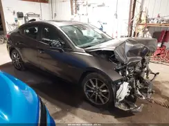 3MZBN1V3XJM250697 2018 MAZDA 3