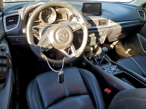 3MZBN1V3XJM256774 2018 MAZDA 3 - Image 8
