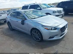 3MZBN1V3XJM257455 2018 MAZDA 3