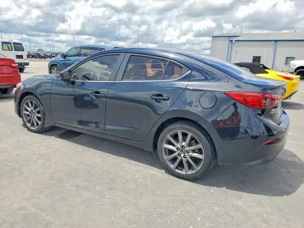 3MZBN1V3XJM257987 2018 MAZDA 3 - Image 2