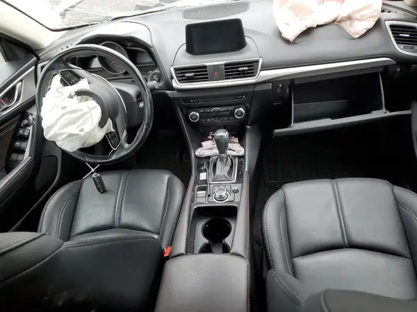 3MZBN1V3XJM268651 2018 MAZDA 3 - Image 8