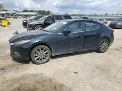 3MZBN1V3XJM268911 2018 MAZDA 3