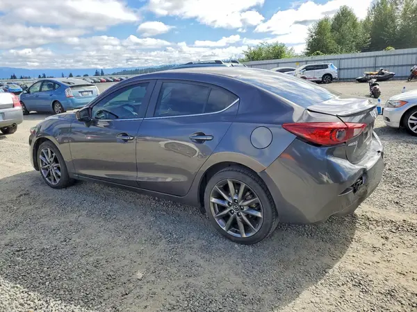 3MZBN1V3XJM272232 2018 MAZDA 3 - Image 2
