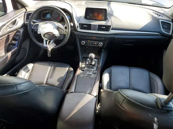 3MZBN1V3XJM272361 2018 MAZDA 3 - Image 8