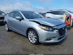 3MZBN1V70HM104273 2017 MAZDA 3