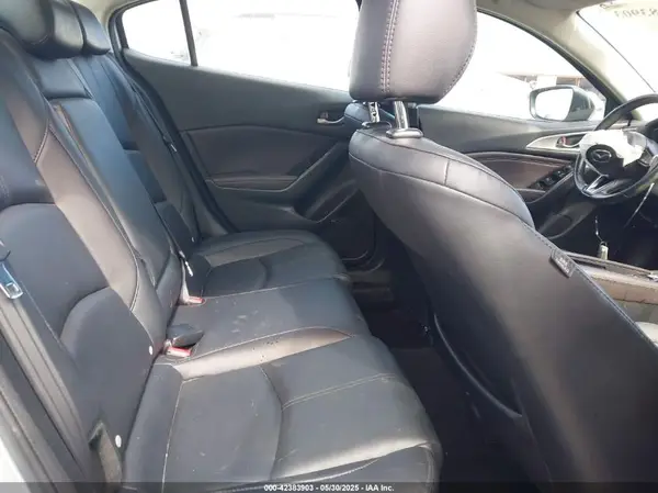3MZBN1V70HM104273 2017 MAZDA 3 - Image 8