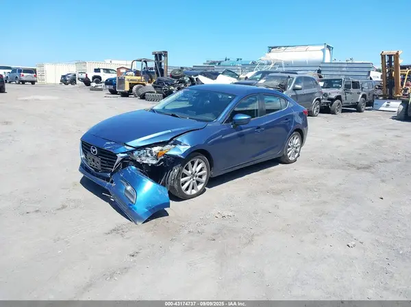 3MZBN1V70HM112552 2017 MAZDA 3 - Image 2