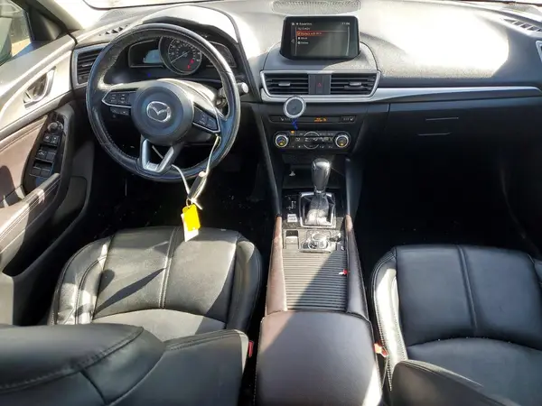 3MZBN1V70HM113832 2017 MAZDA 3 - Image 8