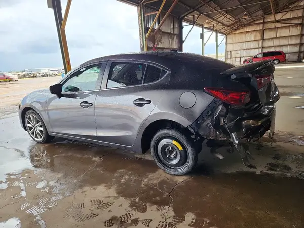 3MZBN1V70HM119727 2017 MAZDA 3 - Image 2
