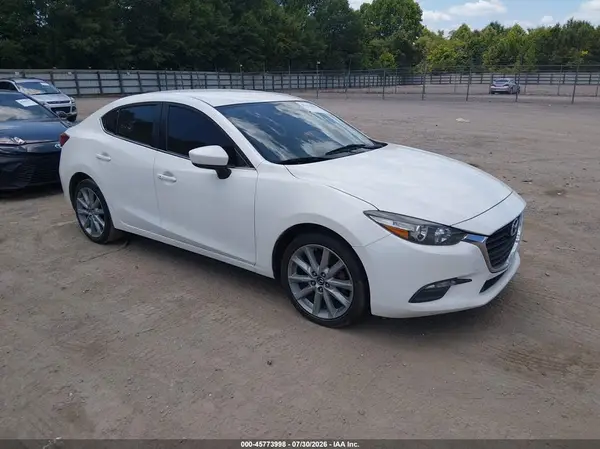 3MZBN1V70HM120618 2017 MAZDA 3 - Image 1