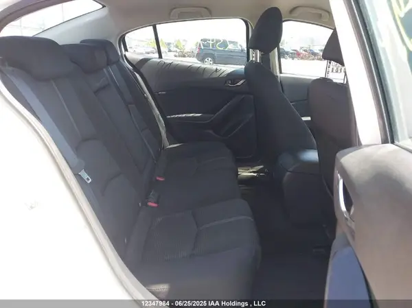 3MZBN1V70JM228856 2018 MAZDA 3 - Image 8
