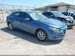 3MZBN1V70JM235757 2018 MAZDA 3
