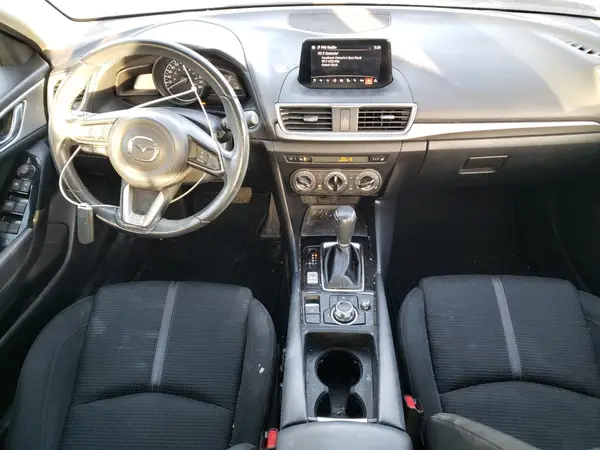 3MZBN1V70JM243485 2018 MAZDA 3 - Image 8