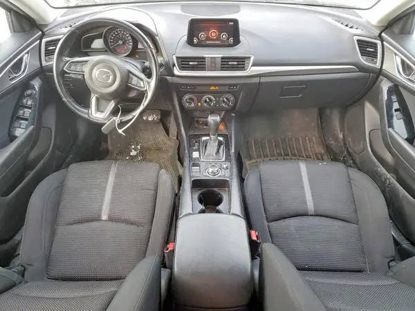 3MZBN1V70JM255054 2018 MAZDA 3 - Image 8