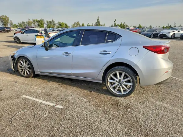 3MZBN1V71HM104234 2017 MAZDA 3 - Image 2