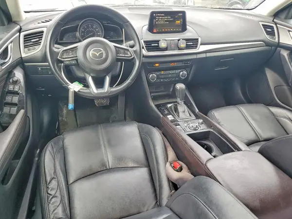 3MZBN1V71HM110938 2017 MAZDA 3 - Image 8