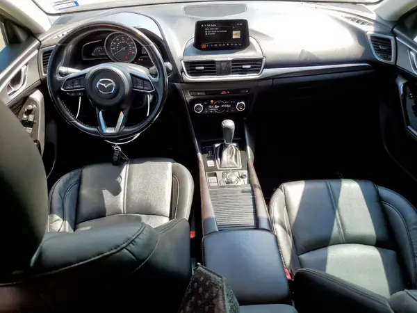 3MZBN1V71HM114522 2017 MAZDA 3 - Image 8