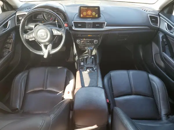 3MZBN1V71HM118103 2017 MAZDA 3 - Image 8