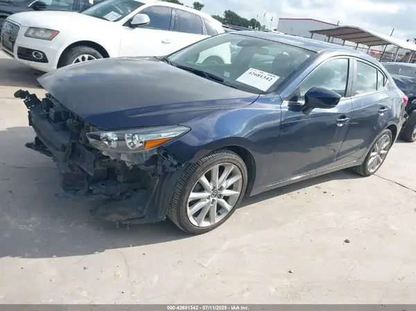 3MZBN1V71HM124385 2017 MAZDA 3 - Image 2