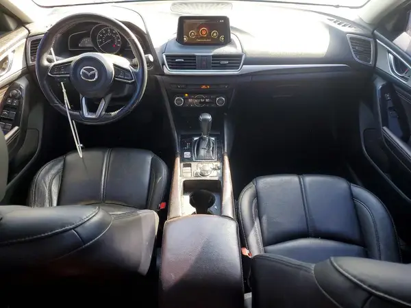 3MZBN1V71HM130462 2017 MAZDA 3 - Image 8