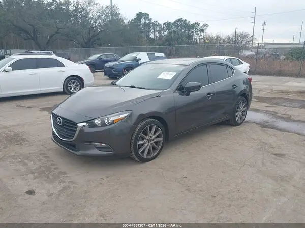 3MZBN1V71HM132311 2017 MAZDA 3 - Image 2
