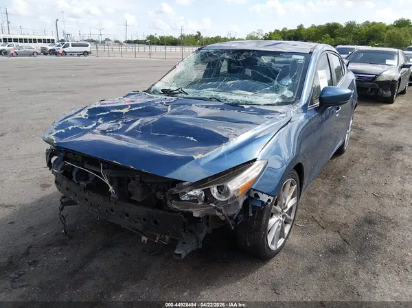 3MZBN1V71HM133572 2017 MAZDA 3 - Image 2