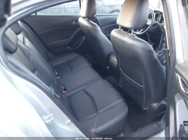 3MZBN1V71HM138108 2017 MAZDA 3 - Image 8