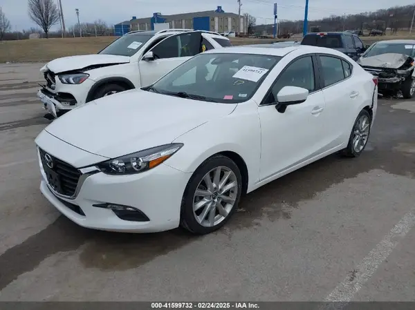 3MZBN1V71HM151649 2017 MAZDA 3 - Image 2