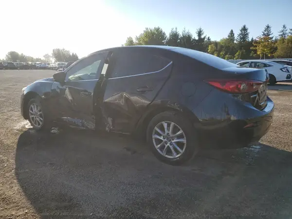 3MZBN1V71JM219227 2018 MAZDA 3 - Image 2