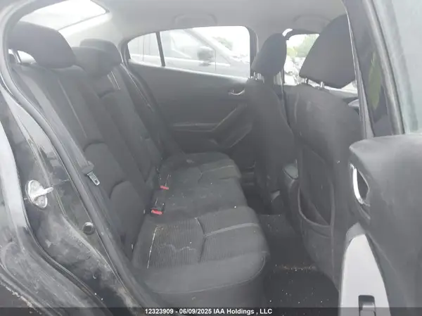 3MZBN1V71JM221978 2018 MAZDA 3 - Image 8