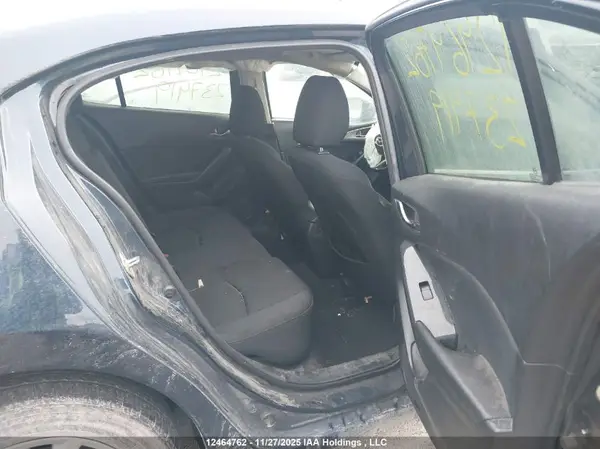3MZBN1V71JM237419 2018 MAZDA 3 - Image 8