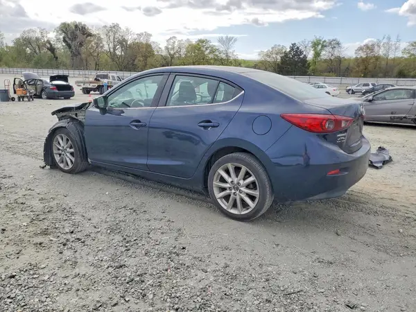 3MZBN1V72HM114240 2017 MAZDA 3 - Image 2