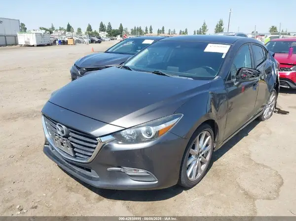 3MZBN1V72HM116943 2017 MAZDA 3 - Image 2