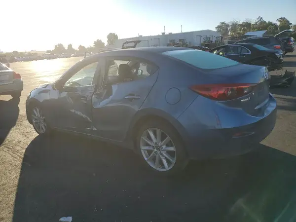 3MZBN1V72HM118546 2017 MAZDA 3 - Image 2