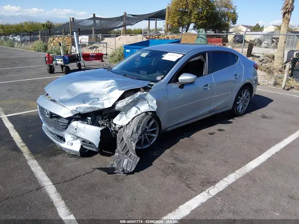 3MZBN1V72HM120331 2017 MAZDA 3 - Image 2