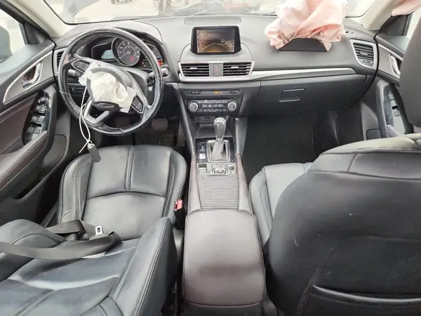 3MZBN1V72HM125979 2017 MAZDA 3 - Image 8