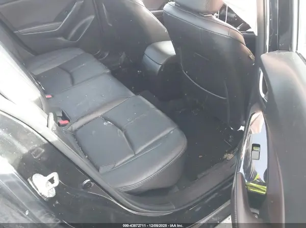 3MZBN1V72HM149358 2017 MAZDA 3 - Image 8