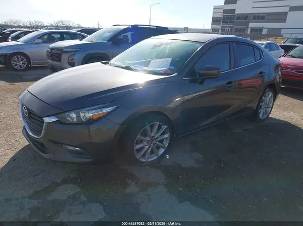 3MZBN1V72HM152258 2017 MAZDA 3 - Image 2