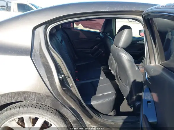 3MZBN1V72HM152258 2017 MAZDA 3 - Image 8