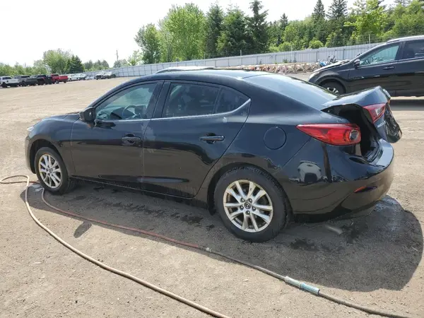 3MZBN1V72JM232598 2018 MAZDA 3 - Image 2