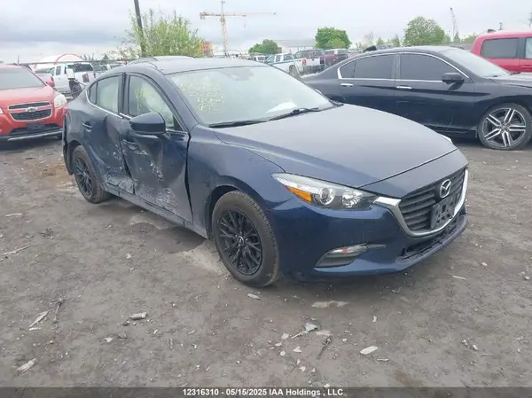 3MZBN1V72JM273667 2018 MAZDA 3 - Image 1