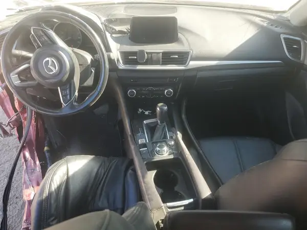 3MZBN1V73HM100864 2017 MAZDA 3 - Image 8