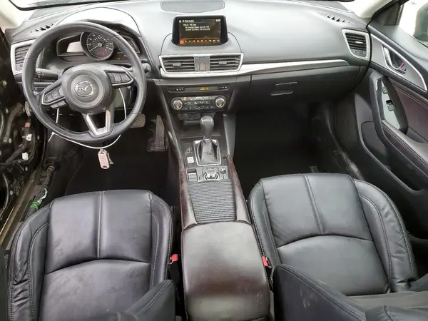 3MZBN1V73HM102758 2017 MAZDA 3 - Image 8