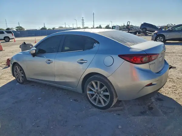 3MZBN1V73HM104039 2017 MAZDA 3 - Image 2